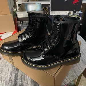 Dr. Martens 1460 Patent Leather - sz women’s 5